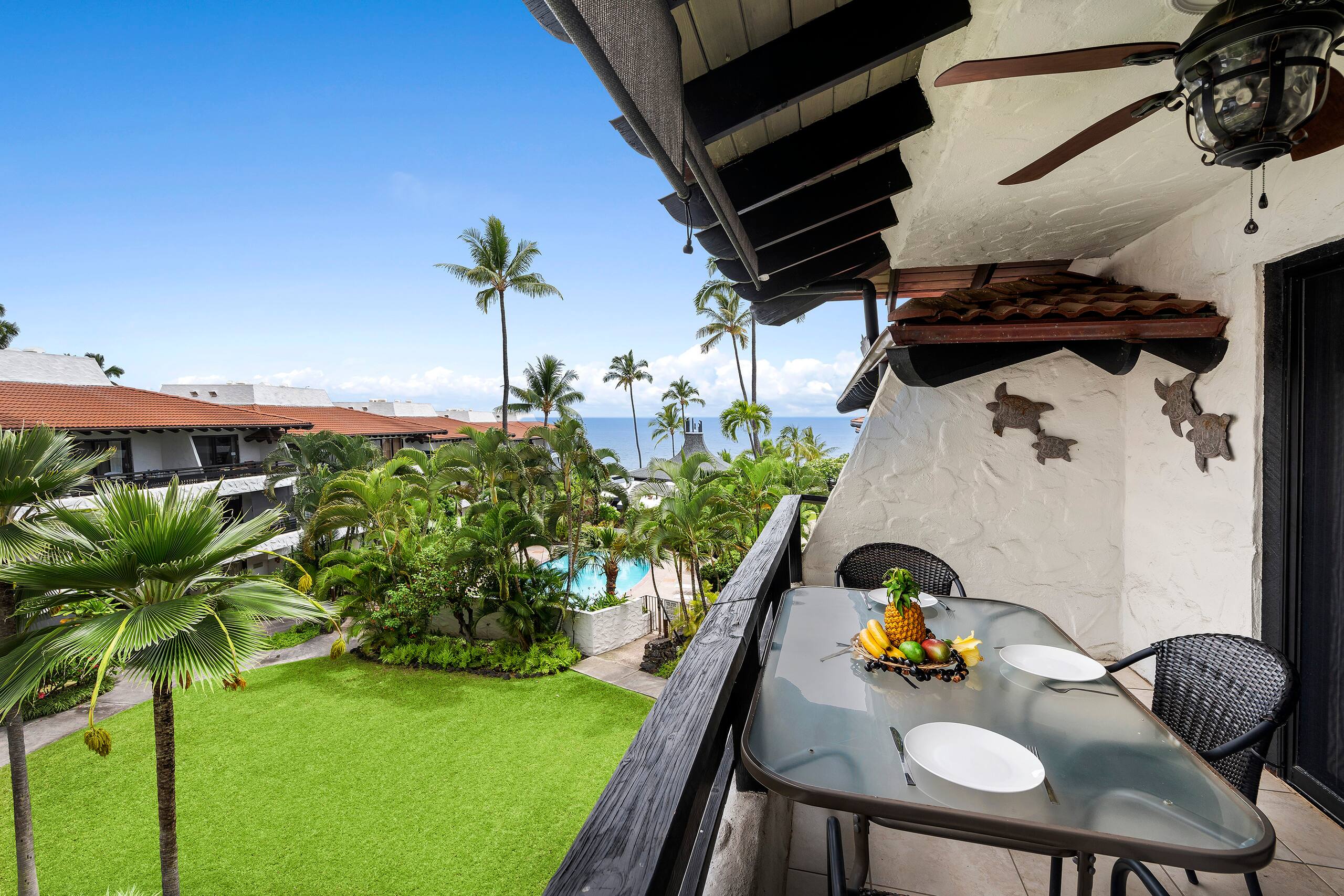 Condo in Kailua-Kona · ★4.71 · 1 bedroom · 2 beds · 1 private bath - Image 13