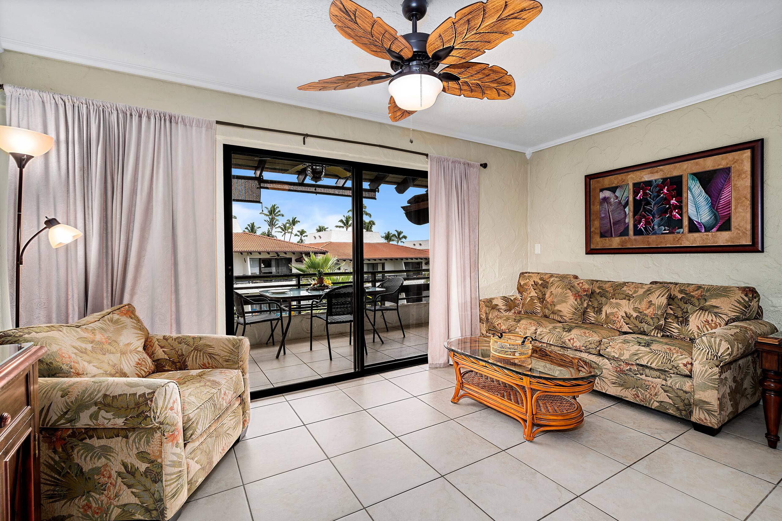 Condo in Kailua-Kona · ★4.71 · 1 bedroom · 2 beds · 1 private bath - Image 5