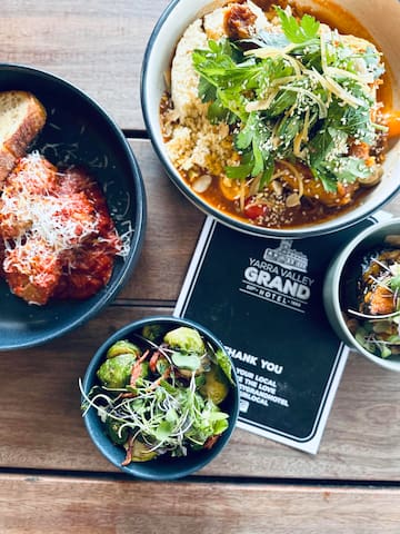 Managers House – Yarra Glen Hotel gallery image 2