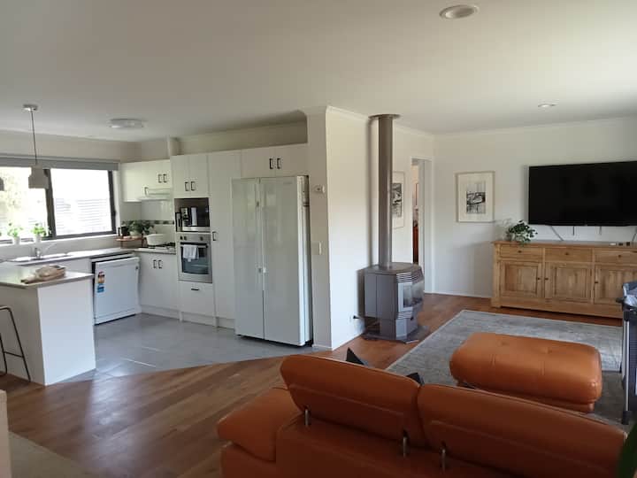 Margy's At Mt Martha, A Charming 2 Bedroom Cottage - Safety Beach