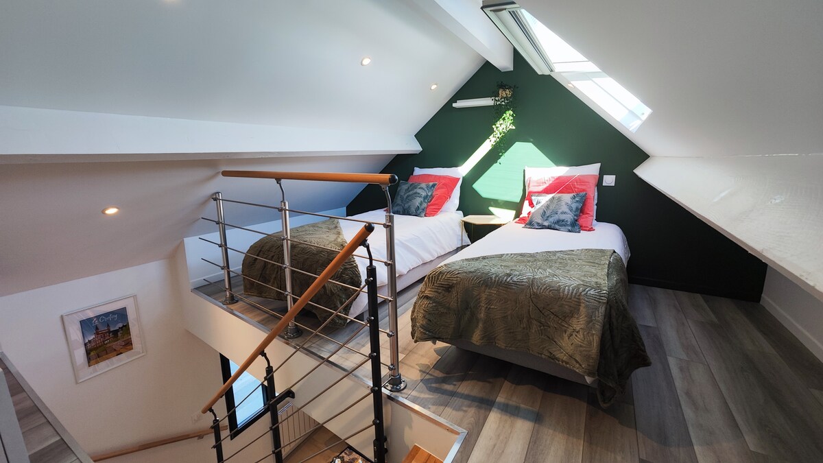 غرفة النوم في الطابق الأول