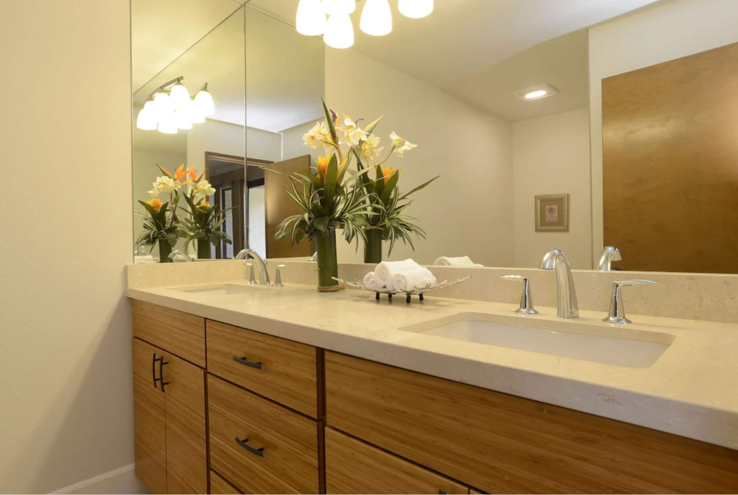 Condo in Kihei · ★5.0 · 2 bedrooms · 3 beds · 2 private baths - Image 15