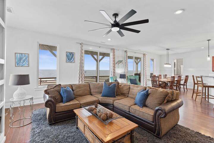 Palm Air Realty managed Airbnb listing 1