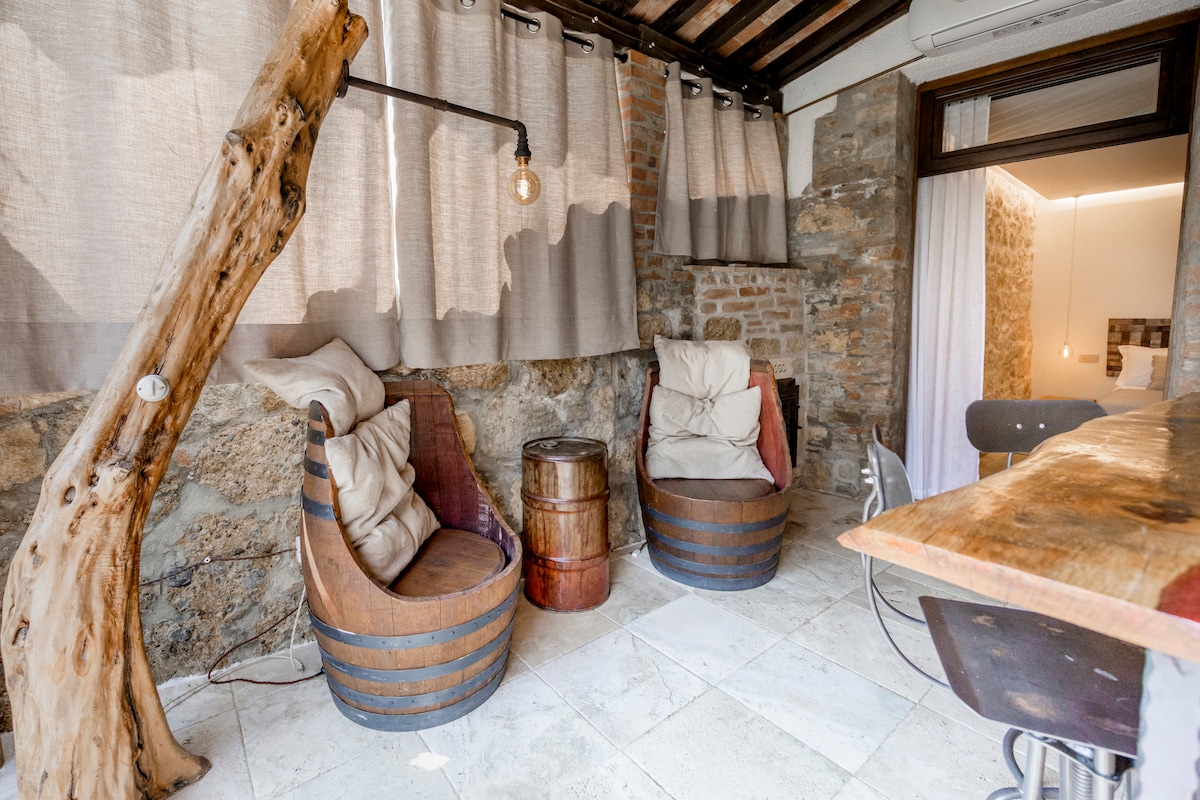Top Airbnb: Charm Suite with swimming pool a Montepulciano