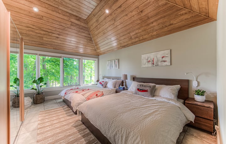 Втора спална соба - два брачни кревета