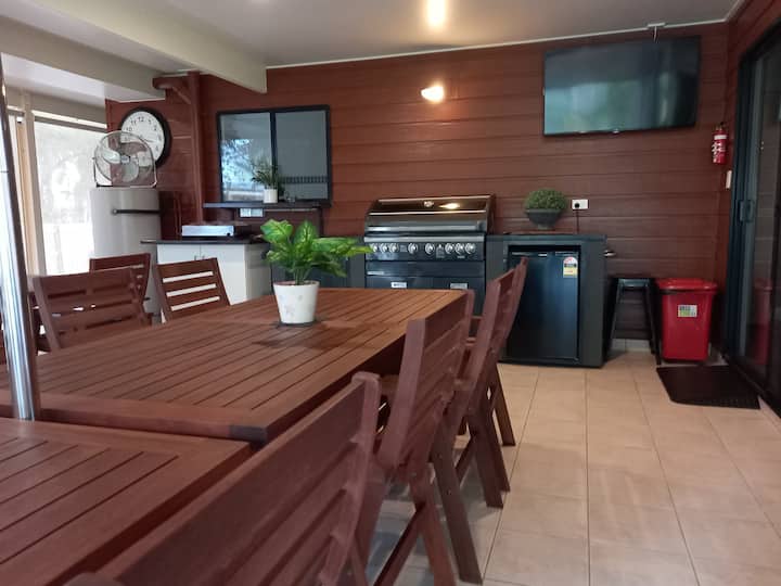 Burrum Towers Guest Suite At Sirenia Beach - Hervey Bay