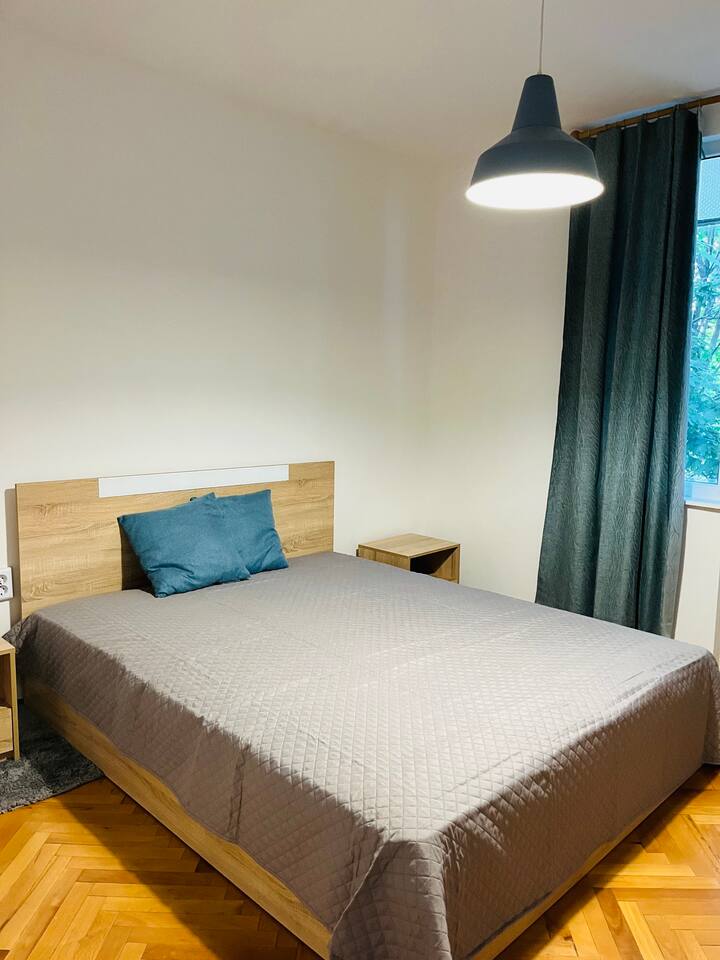 Dhomë gjumi 1
