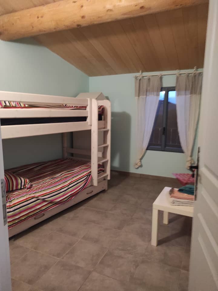 chumba cha kulala 1
kitanda cha ghorofa