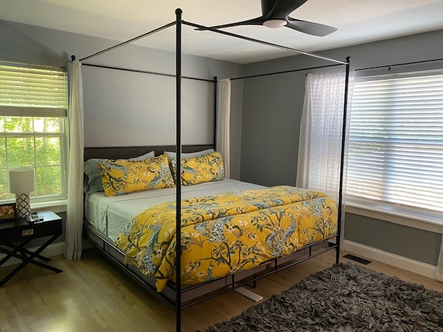 Mwalimu na kwenye chumba- King 1st bedroom 