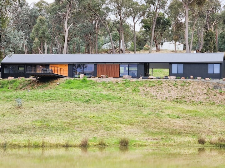 Dogtrot House: A superb 3 bedroom Villa.