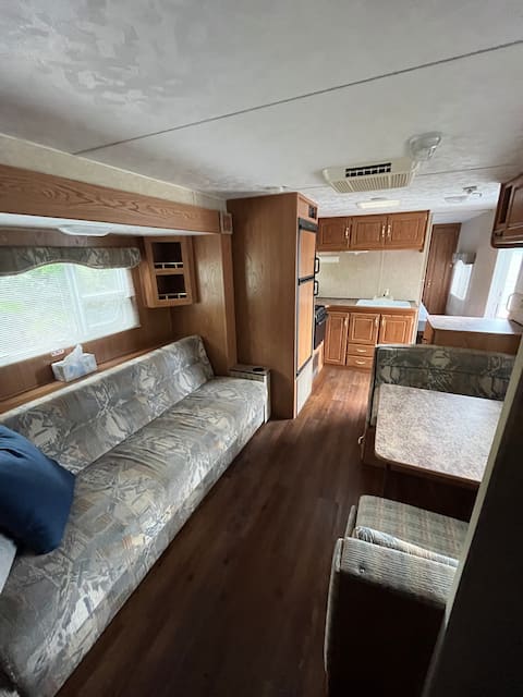 Popular Airbnb listing: Beautiful campsite and beach on the Shuswap lake in Columbia Shuswap F
