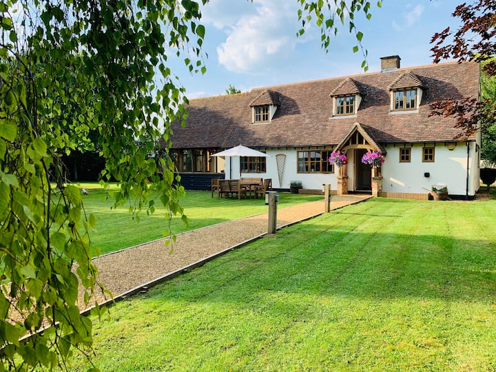 Spacious Rural Retreat - 3 Beds & Beautiful Garden - Ely