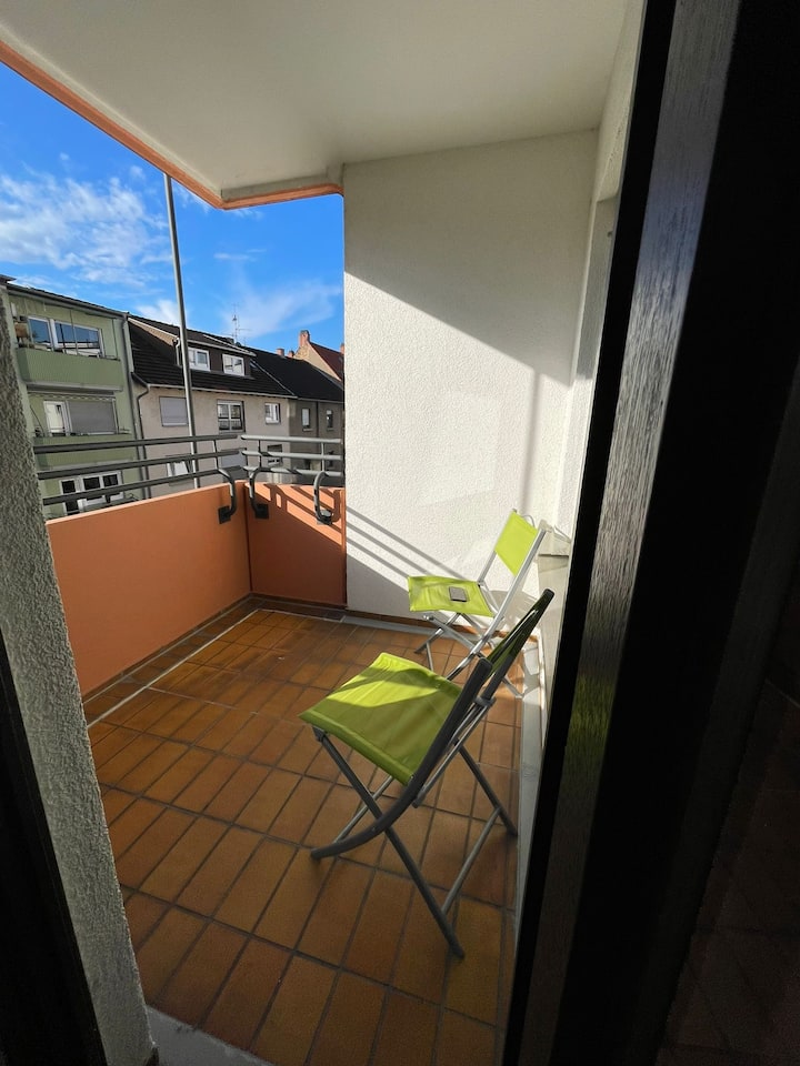 Beautiful sunny apartment in MA Schwetzingvorstadt Apartments for Rent in Mannheim, Baden