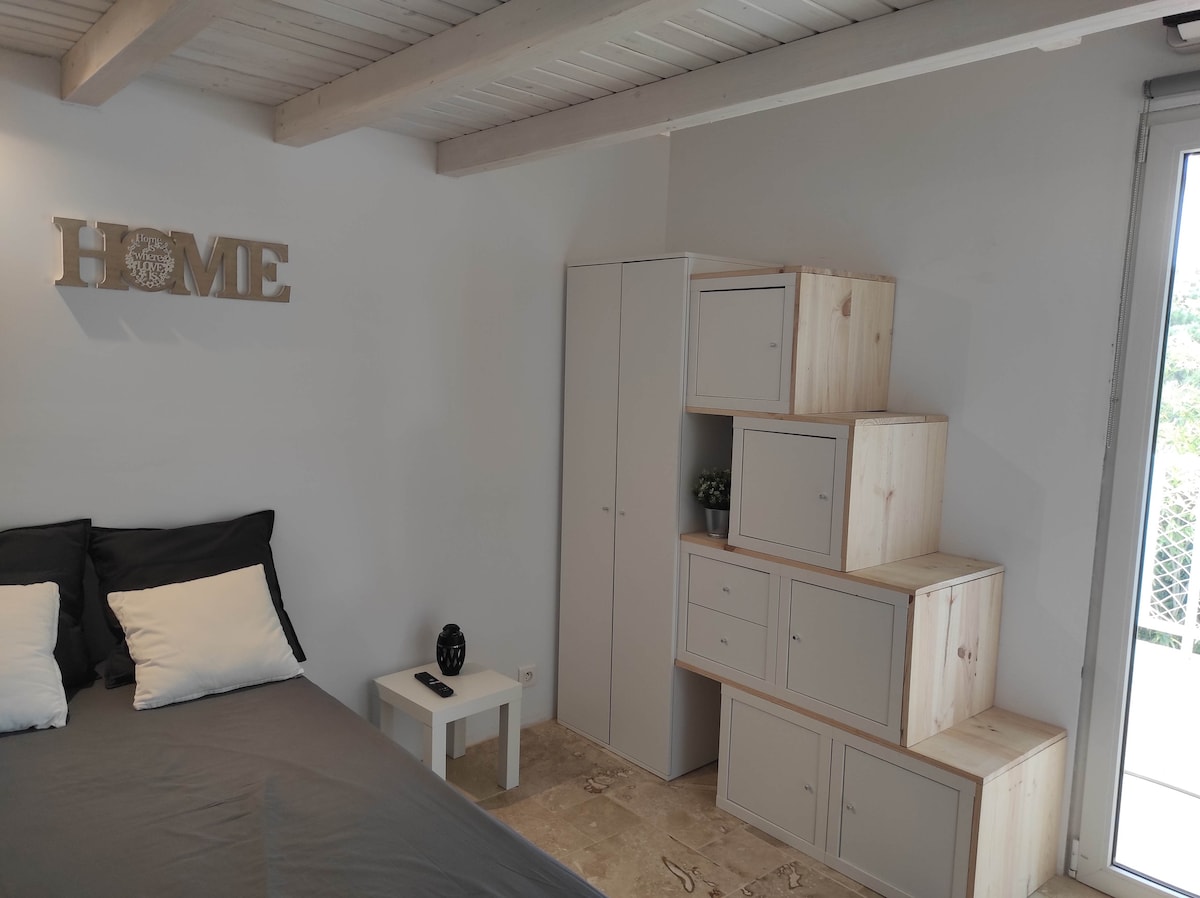 Habitación n°2 con sofá convertible cama cama doble