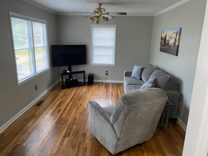 Comfortable 2 Bedroom Home In A Convenient Area. - コロンバス, GA