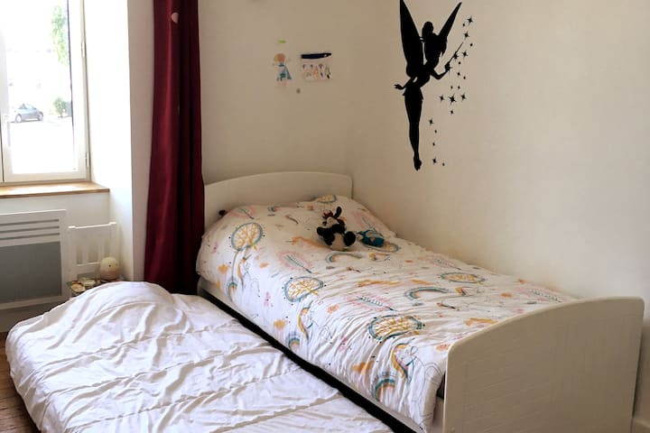 Spavaća soba br. 4 za djecu ili odrasle