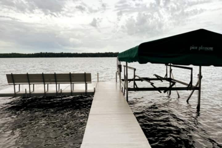 Nisswa | Cabin & Dock | Beautiful Views | Lake Fun