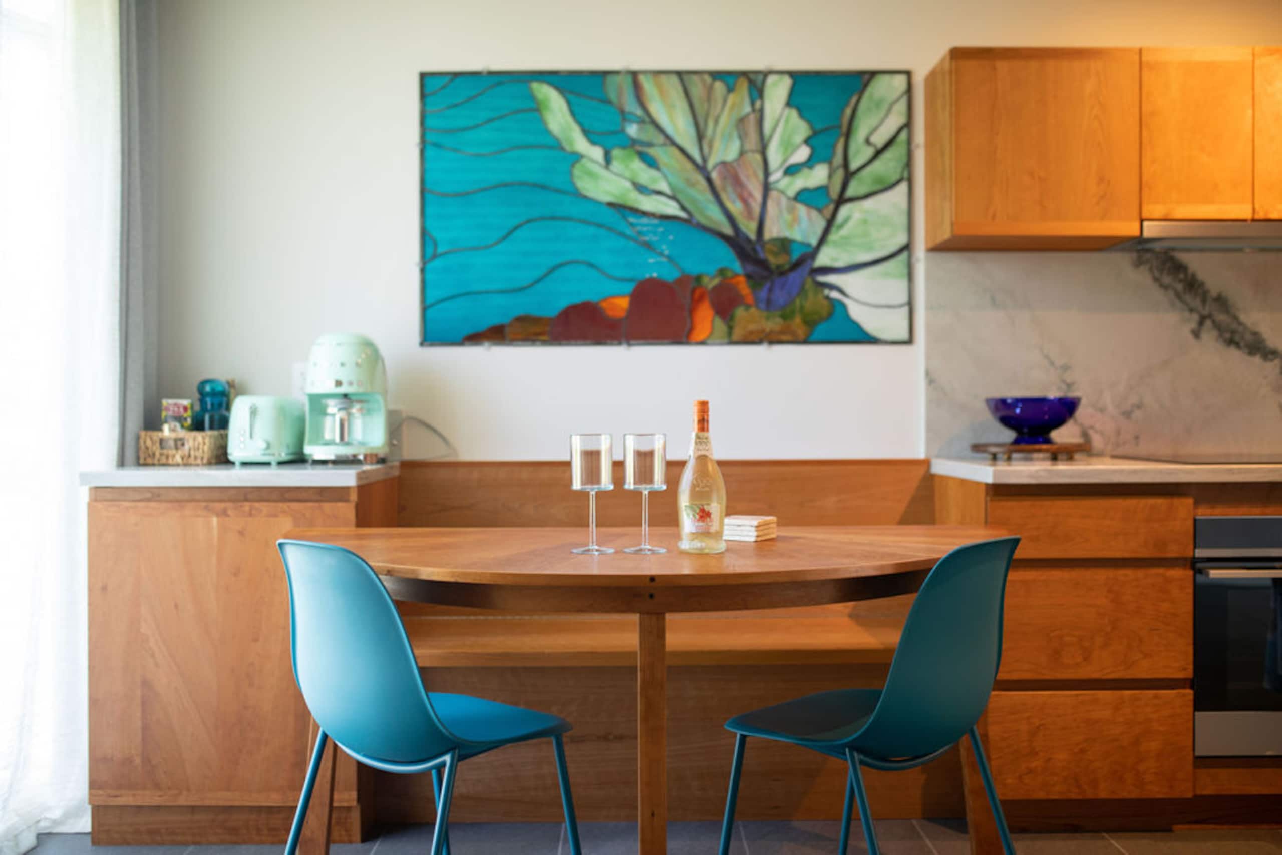 Condo in Kahuku · ★4.97 · 2 bedrooms · 3 beds · 2.5 private baths - Image 2