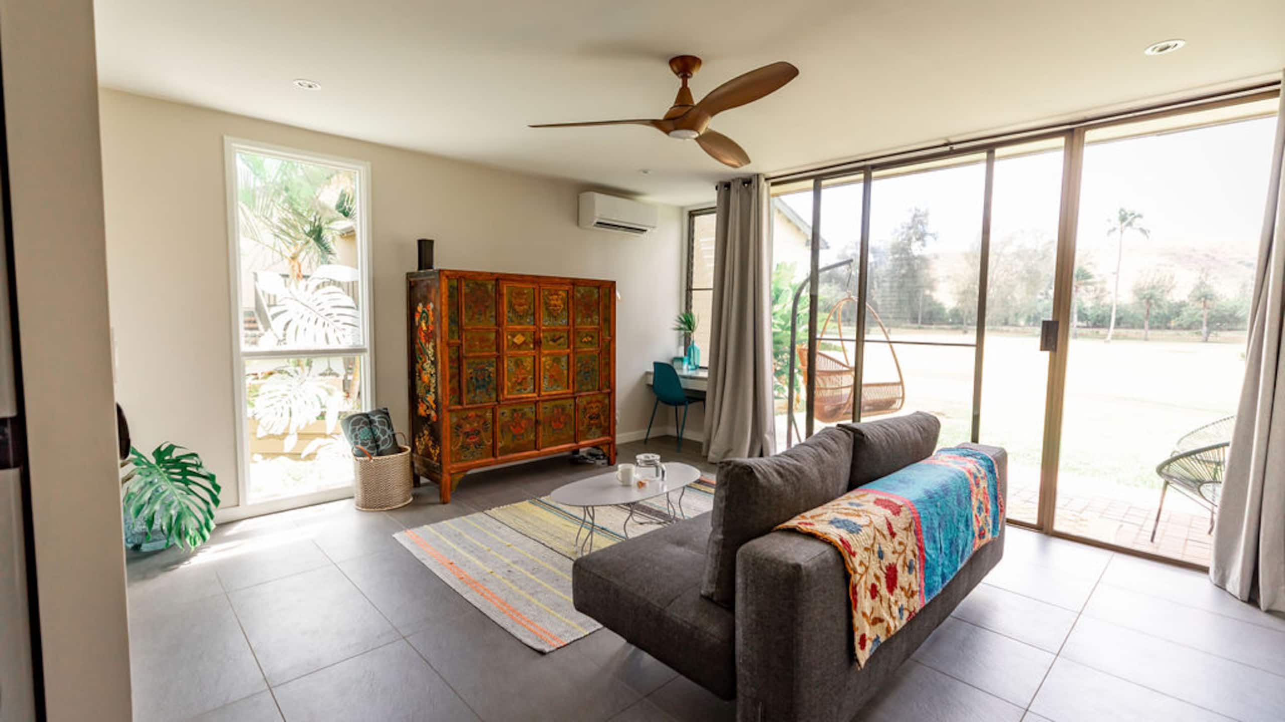 Condo in Kahuku · ★4.97 · 2 bedrooms · 3 beds · 2.5 private baths - Image 6