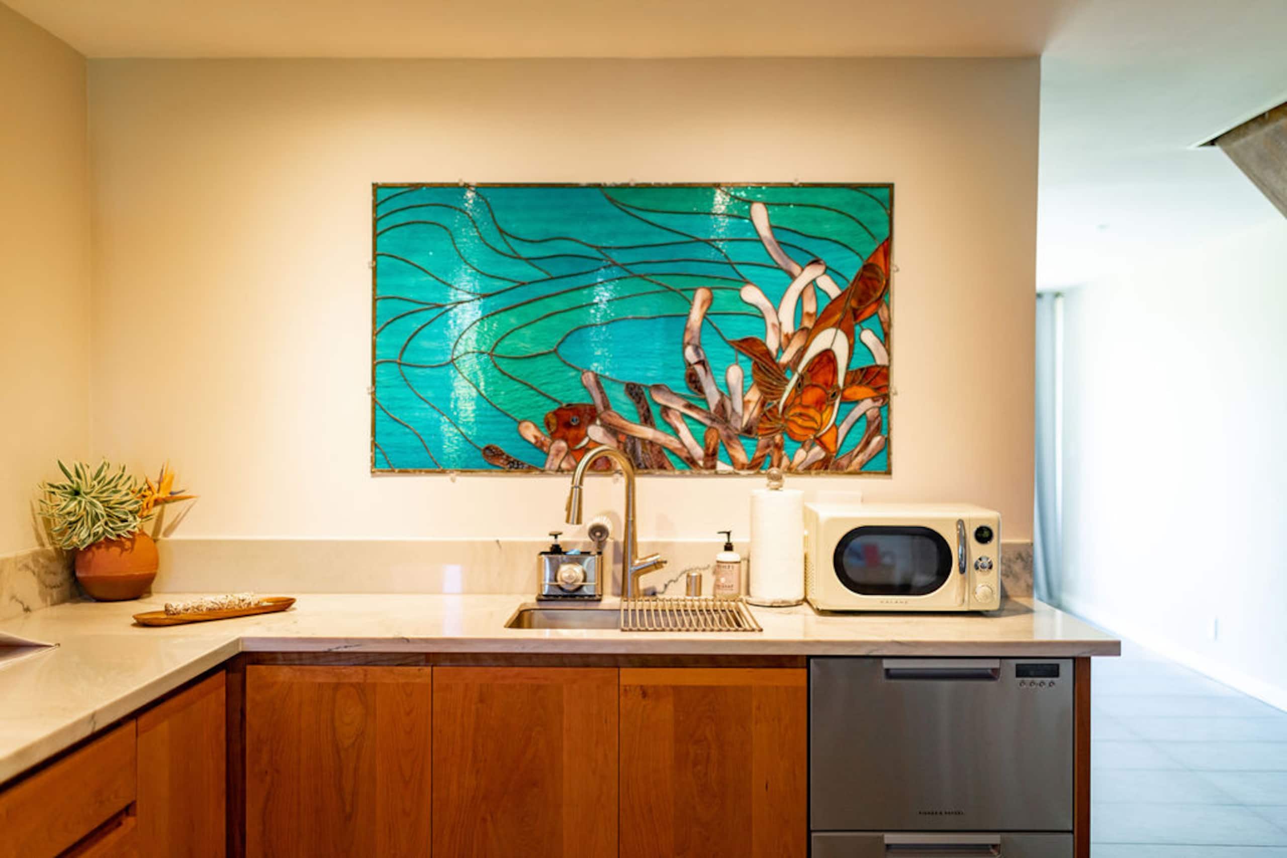 Condo in Kahuku · ★4.97 · 2 bedrooms · 3 beds · 2.5 private baths - Image 11