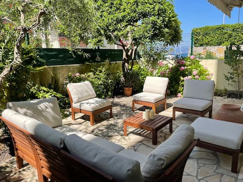 Superb apartment 30m from the beach