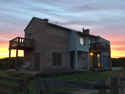 Casa en Quequen con vista al mar y pileta