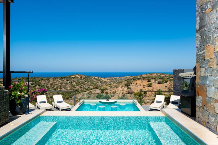 Villa Lofos – 4 Bedroom (optional heated pool) gallery image 4