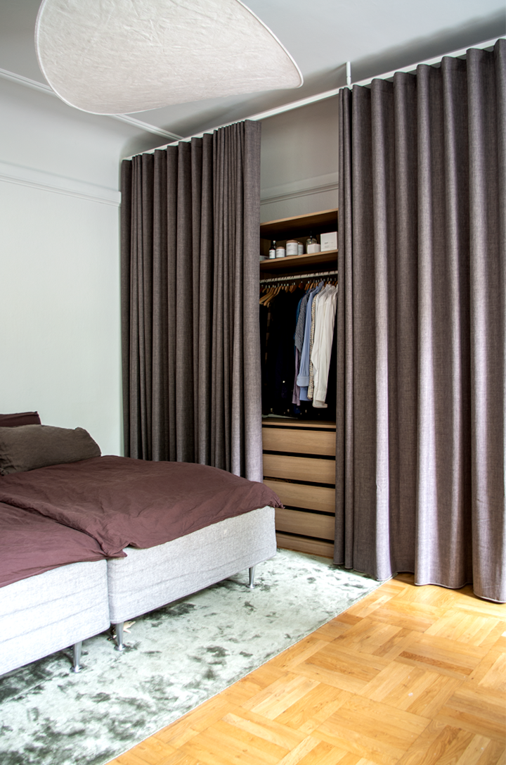 ห้องนอนพร้อมเตียงขนาดใหญ่ 240 ซม.
