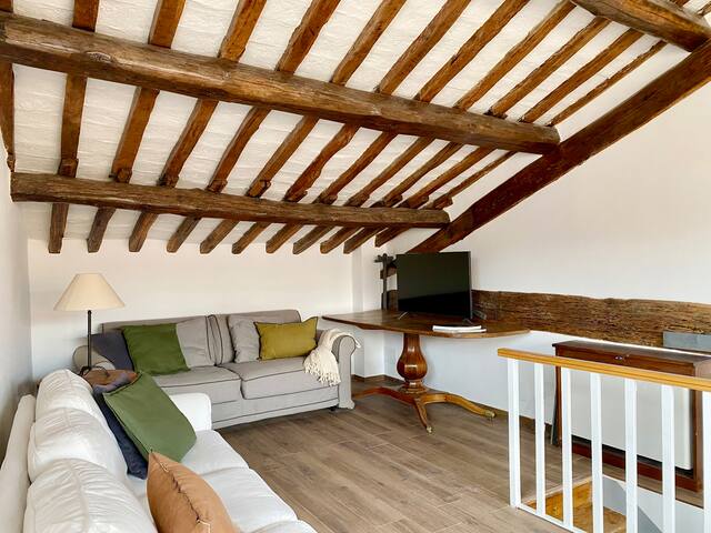 Wonderful apartments with private rooftop up to 14 gallery image 2