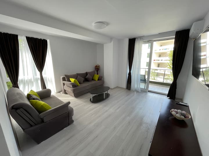 CORALIA LUNA PARK Apartment 11 Holiday homes for Rent in Constanța