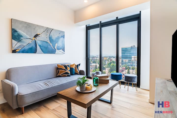 POLANCO new cozy, views, walk museums & amenities.