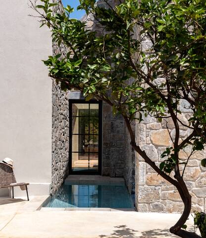 Citrus Grove – Lemon Tree Villa gallery image 4