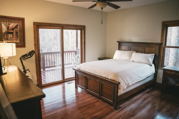 საძინებელი 1