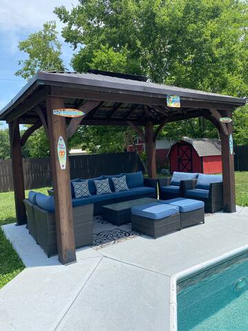 3BR w Pool-Mins From DT/Airport gallery image 5