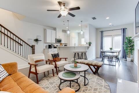 ❤ of Stonecrest☀1556ft²☀Backyard☀Parking☀W/D