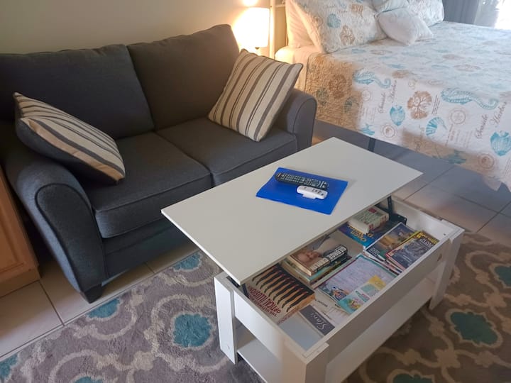 Intracoastal | Indian Shores | Beach Across Street - Redington Shores, FL