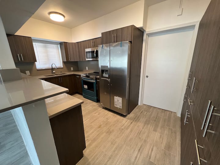 Small House Two Minutes Walk To The Beach - Pompano Beach