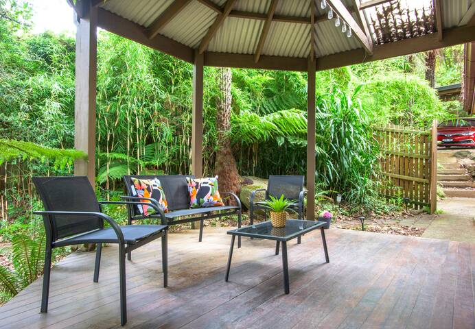 Cosy, central Olinda 2br cottage with parking