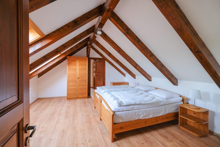 საძინებელი 1