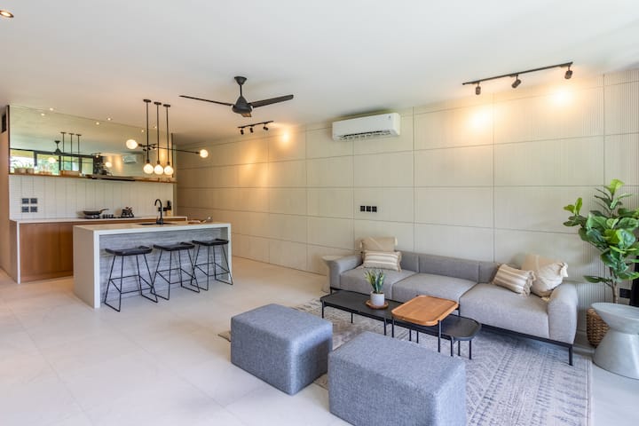 2br New And Modern Villa, A Hidden Gem In Canggu - Bali