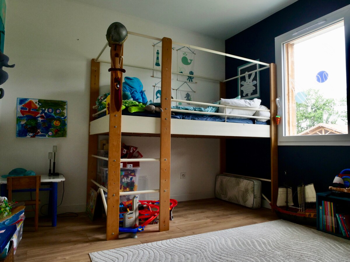 საძინებელი 2