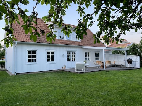 Summer house in Torekov with proximity to golf and swimming