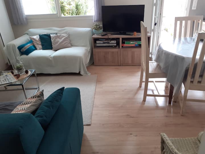 Bel Appartement En Rdc  à 100 M  Plage Grde Conche - Royan