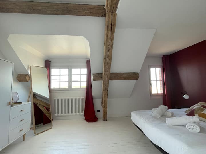 chumba cha kulala 1 juu ya G+ 2