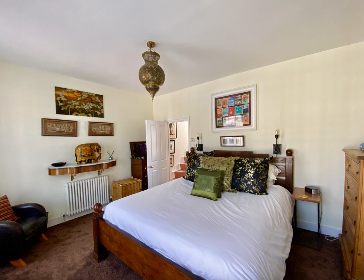 ห้องนอนใหญ่