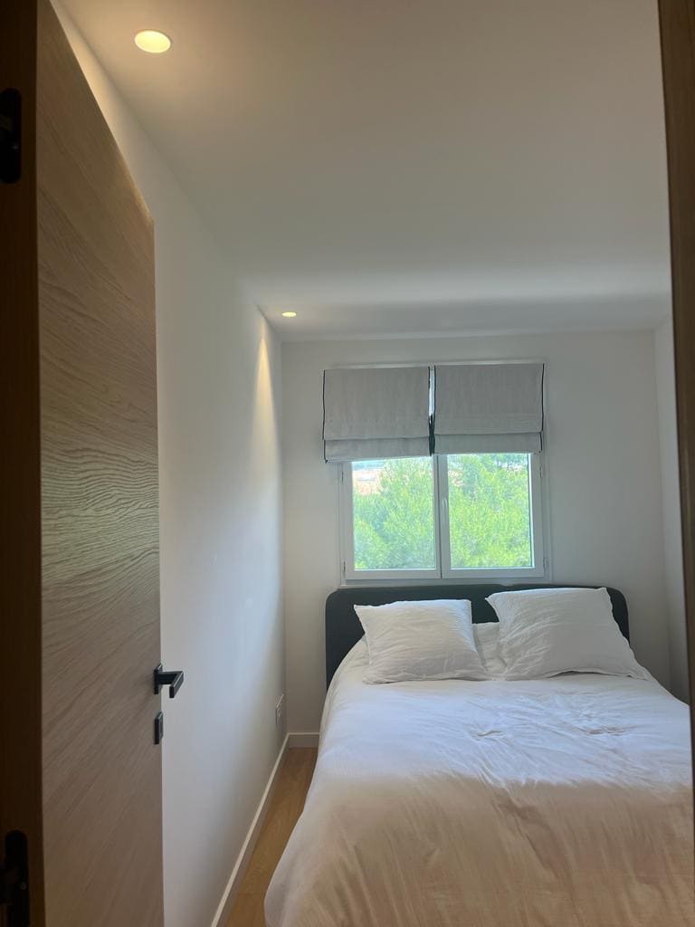 Chumba cha kulala cha 2 (kitanda cha 140x200)