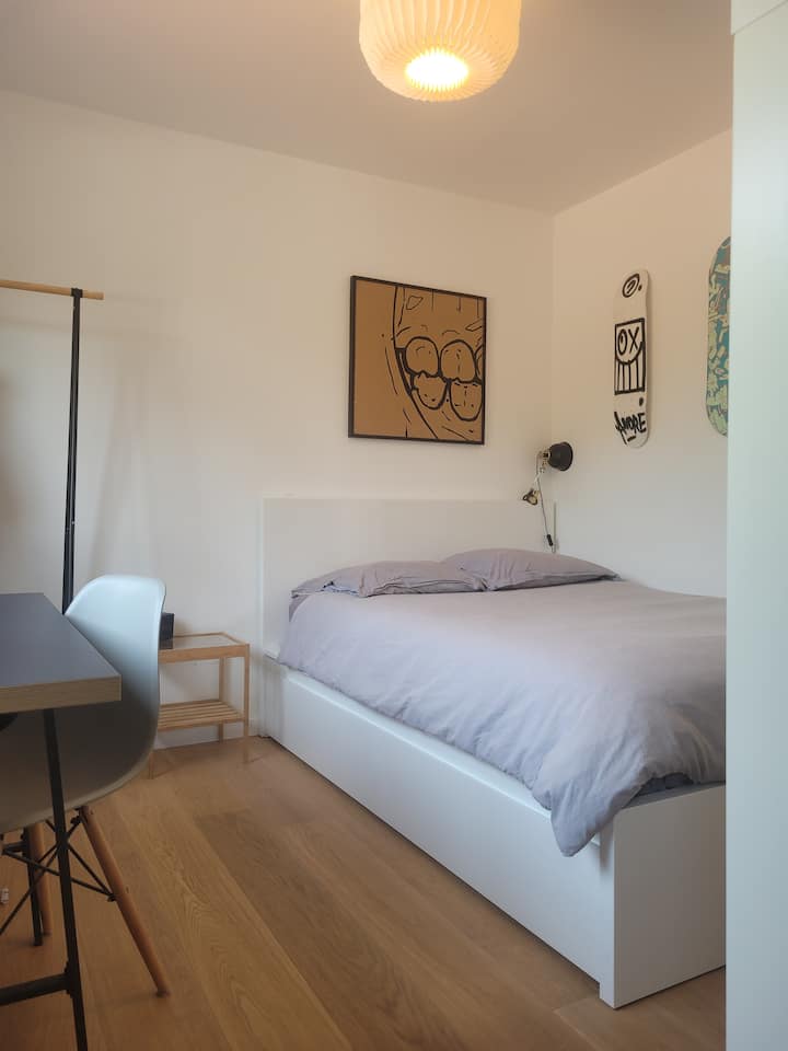 საძინებელი 4