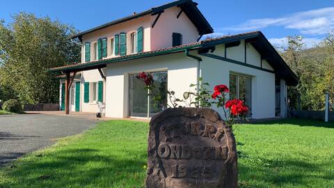 ITURRI ONDOAN House in St Jean Pied de Port