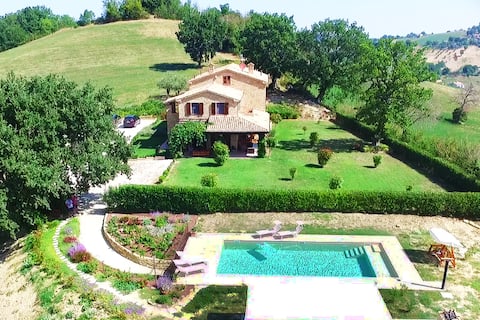 Casa Di Cristo - A Rustic Charm Oasis