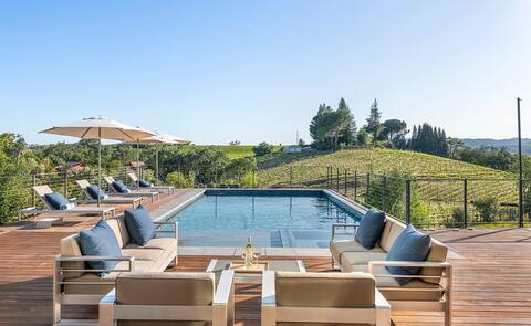 New! The Quails Crossing- Healdsburg Vineyard Home